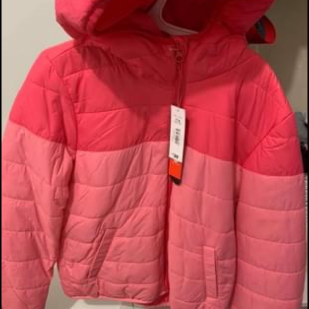 Joe fresh puffy. Size large. New